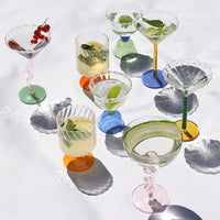 &Klevering - Coupe spiraal roze set van 2 Cocktail glazen &Klevering