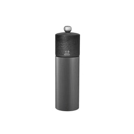 Peugeot - Line Moulin Salt mill aluminum carbon 18cm Peugeot - Line Moulin Zoutmolen aluminium carbon 18cm Zoutmolen Peugeot
