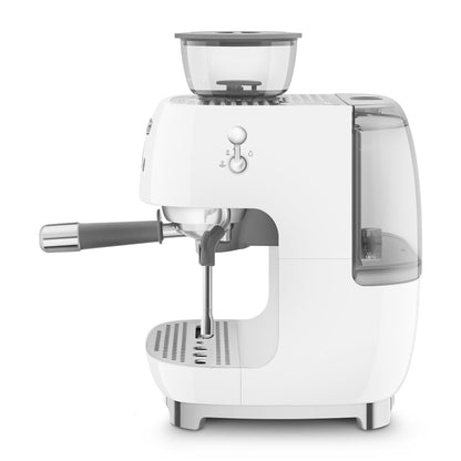 Smeg - Espresso Machine | White | 1950s | Manual espresso machine with integrated bean grinder