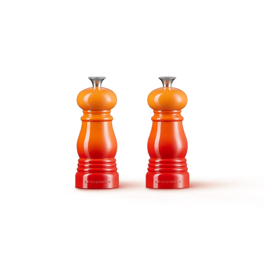 Le Creuset - Set van 2 Kleine Molens Oranjerood 11cm Peper- en Zoutmolen set Le Creuset 
