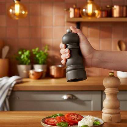 Peugeot - Paris Peper - en Zoutmolen set 15 cm Grafiet en Naturel Peper- en Zoutmolen set Peugeot 
